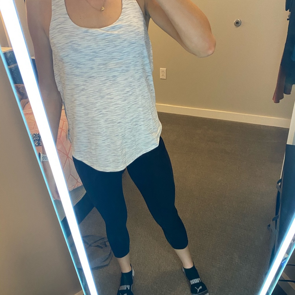 Lululemon tank top